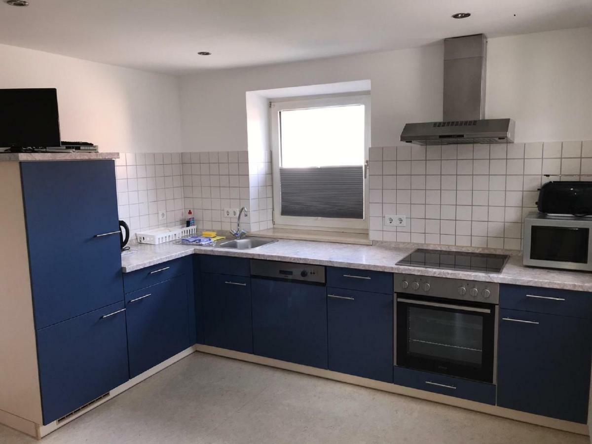 Ferienwohnung Asum Dasing Bagian luar foto