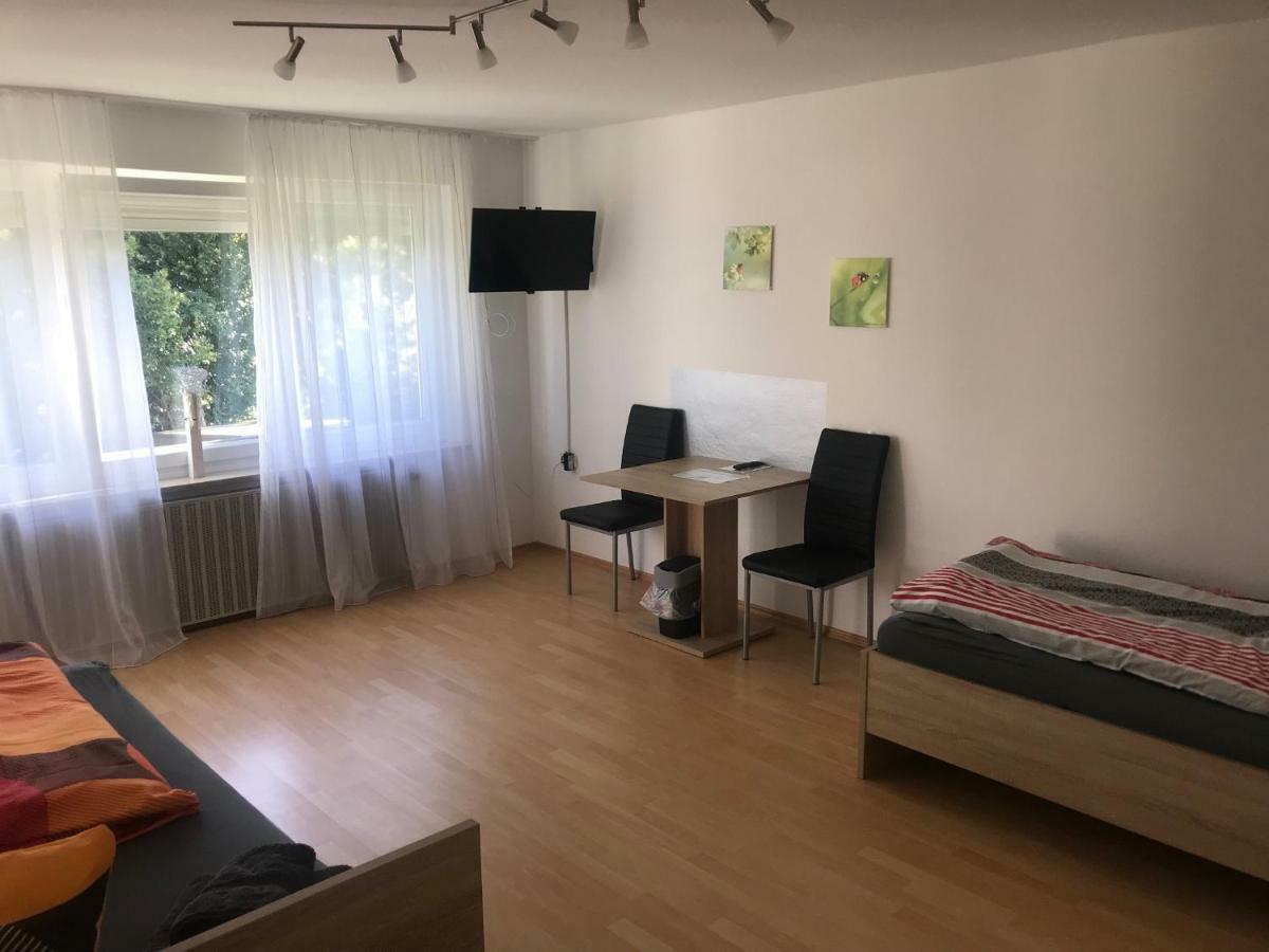Ferienwohnung Asum Dasing Bagian luar foto