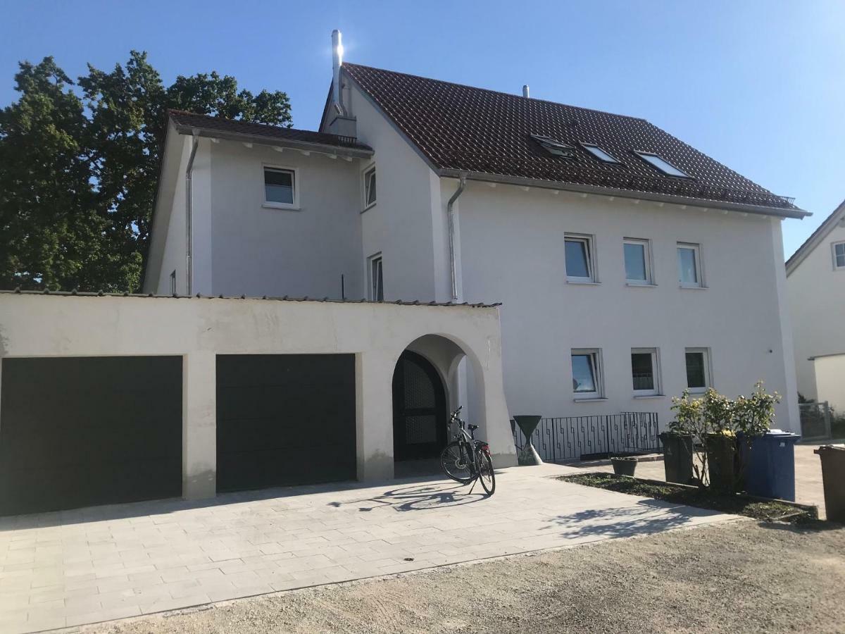 Ferienwohnung Asum Dasing Bagian luar foto