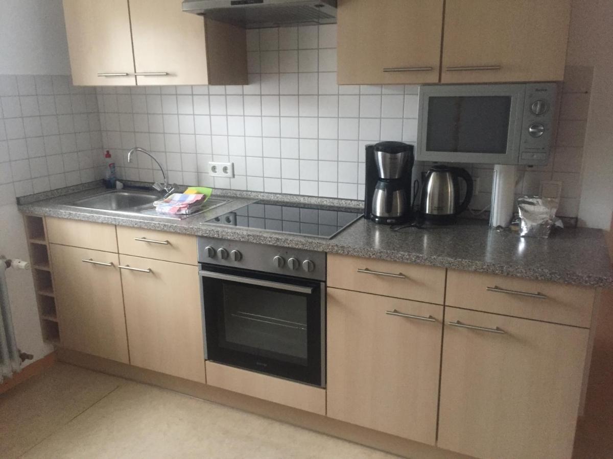 Ferienwohnung Asum Dasing Bagian luar foto